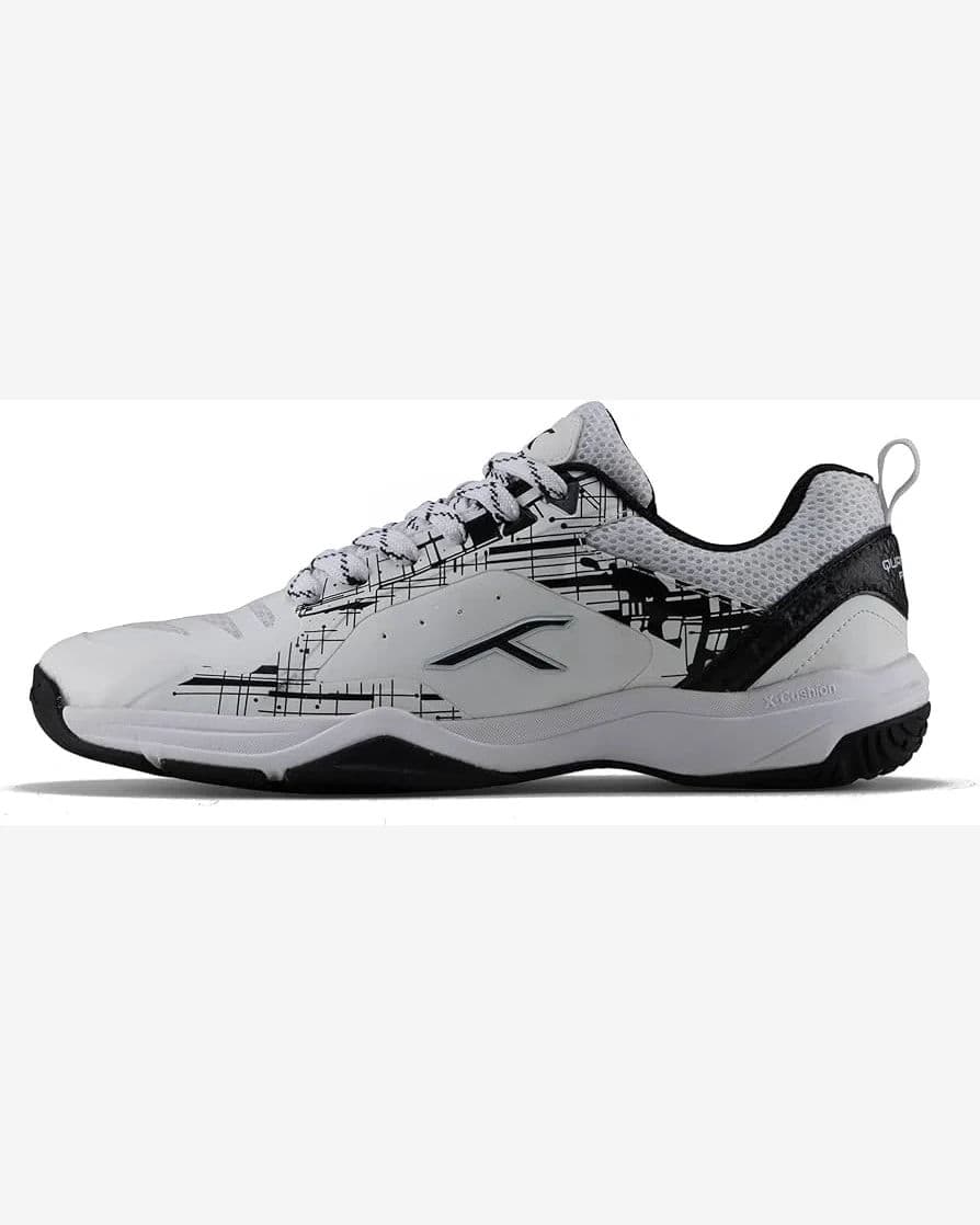 Badminton Shoes- Hundred Quantum Pro (No.8 SR) White/Black
